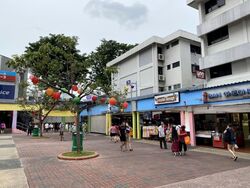 703 ANG MO KIO AVENUE 8 (D20), Shop House #576949491